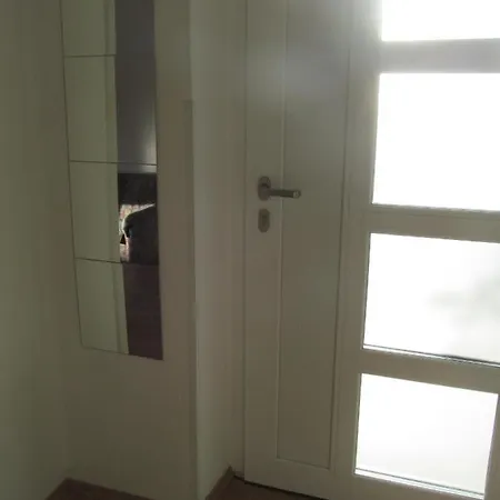 Adrian Apartment Grandici