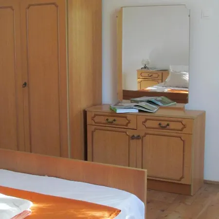 Adrian Apartment