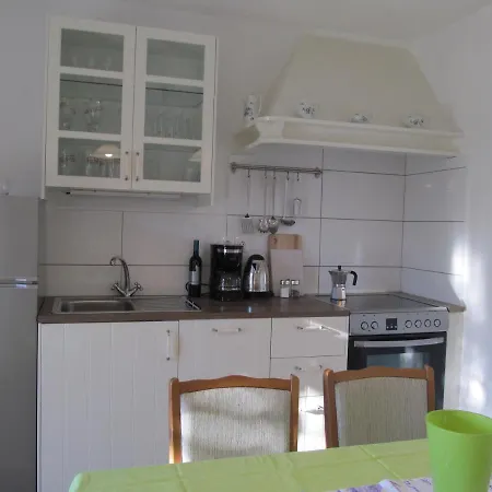Apartment Adrian Grandici